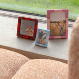 &Klevering Bilderrahmen „Rift Candy Pink“ | Knallig und modern | &Klevering