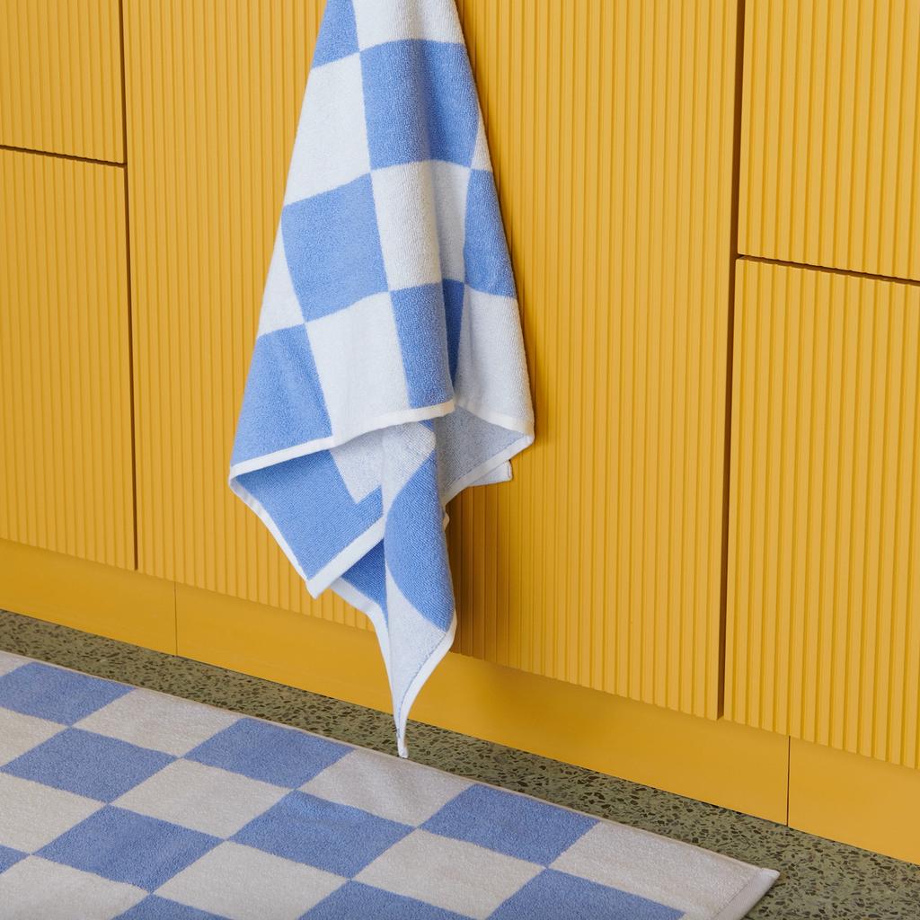HAY Badematte „Check Sky Blue 50×90 cm“ | Fröhlich & funktional | HAY