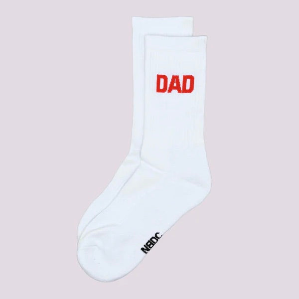 NO BAD DAYS CLUB Socken “Dad” Rot" | Für die coolsten Papas | NO BAD DAYS CLUB