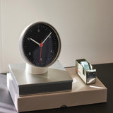 HAY Standuhr „Table Clock Black“ | Minimalistisch & modern | HAY