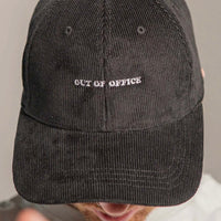 Fashion Drinks Cap „Out of Office“ (schwarz) | Fashion Drinks | Stylische Kappe
