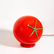L´expressionist Lampe “Tomate” | Verspieltes Lichtobjekt | L’expressionist