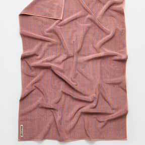 BONGUSTA Badelaken „Naram Camel & Ultramarine“ | 100 × 150 cm | Bongusta