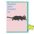 Ohh Deer Grußkarte “Another Year Sneaks By” | Witzige Geburtstagskarte | Ohh Deer