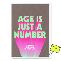 Deli Cards Grußkarte "Age is just a number" | Lustige Klappkarte mit Spruch zum Geburtstag