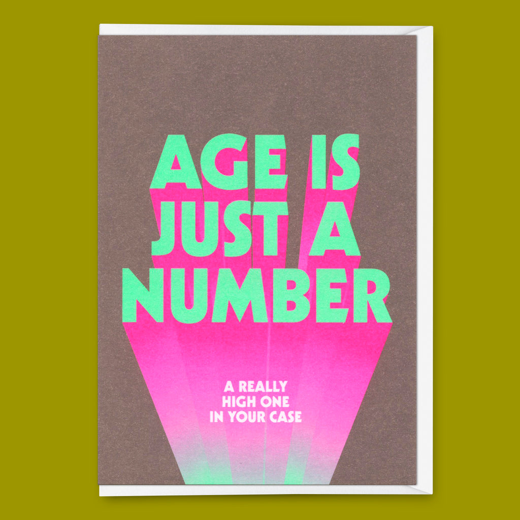 Deli Cards Grußkarte "Age is just a number" | Lustige Klappkarte mit Spruch zum Geburtstag