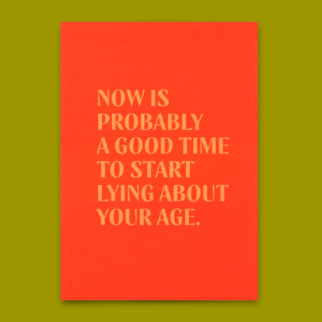 Deli Cards Postkarte "Lying about age" | Lustige Karte mit Spruch zum Geburtstag