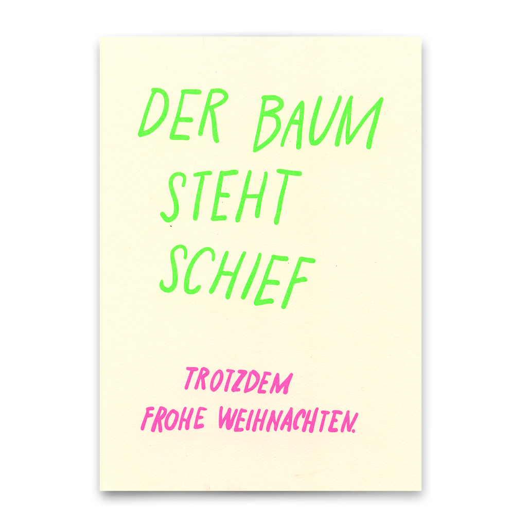 Deli Cards Postkarte "Der Baum steht schief" | Lustige Karte zu Weihnachten mit Spruch