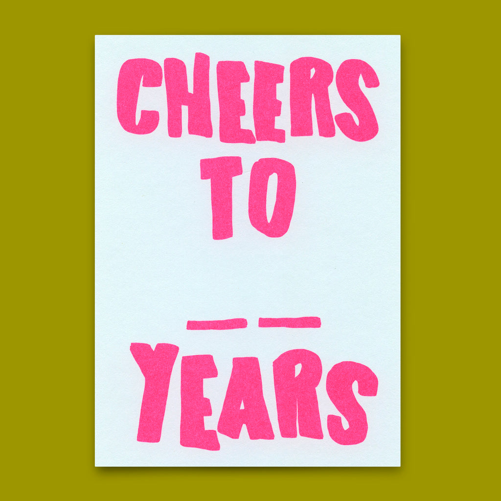 Deli Cards Postkarte "Cheers to X years" | Lustige Karte zum Geburtstag