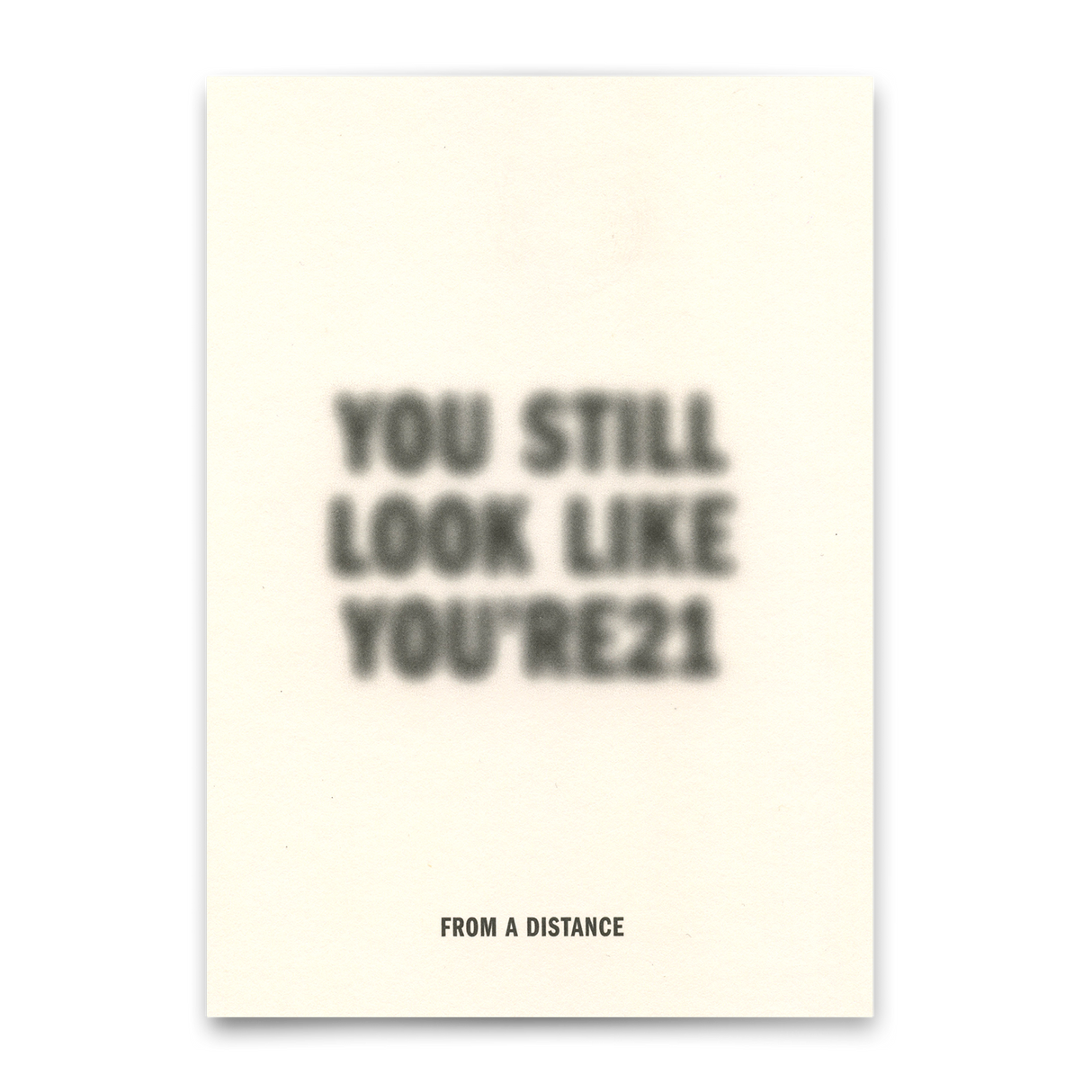 Deli Cards Postkarte "From a Distance Blurred" | Lustige Karte zum Geburtstag