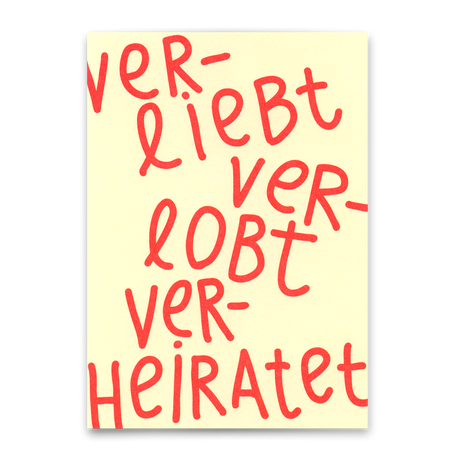Deli Cards Postkarte "Ver-liebt, Ver-lobt, Ver-heiratet" | Besondere Karte zur Hochzeit