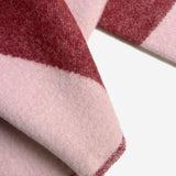 Decke “Swirl” Rosa Bordeaux | 100% Wolle | Maison Deux