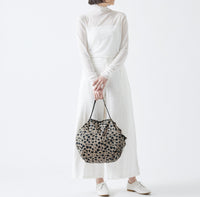 Shupatto Einkaufsbeutel „Paw Marks M“ | Mit Pfotenmuster | Shupatto