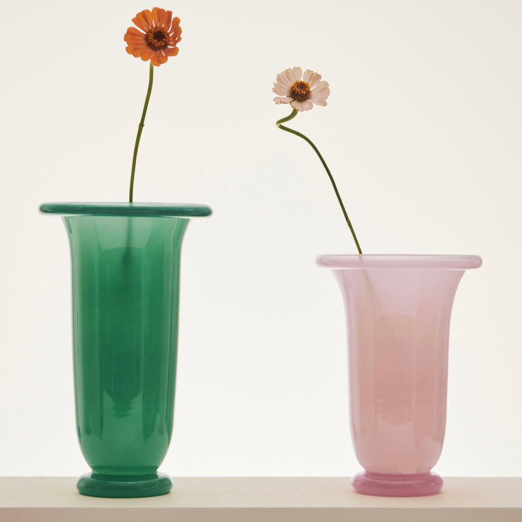 HAY Vase „Empire Medium Light Pink“ | Stilvolles Objekt für jeden Raum | HAY