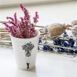 helen b Becher helen b "Flower Girl" | Design Mug mit Illustrationen von Helen Blanchaert