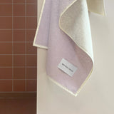 Badetuch “Gradient Lilac Vanilla” 70x140 cm | Maison Deux