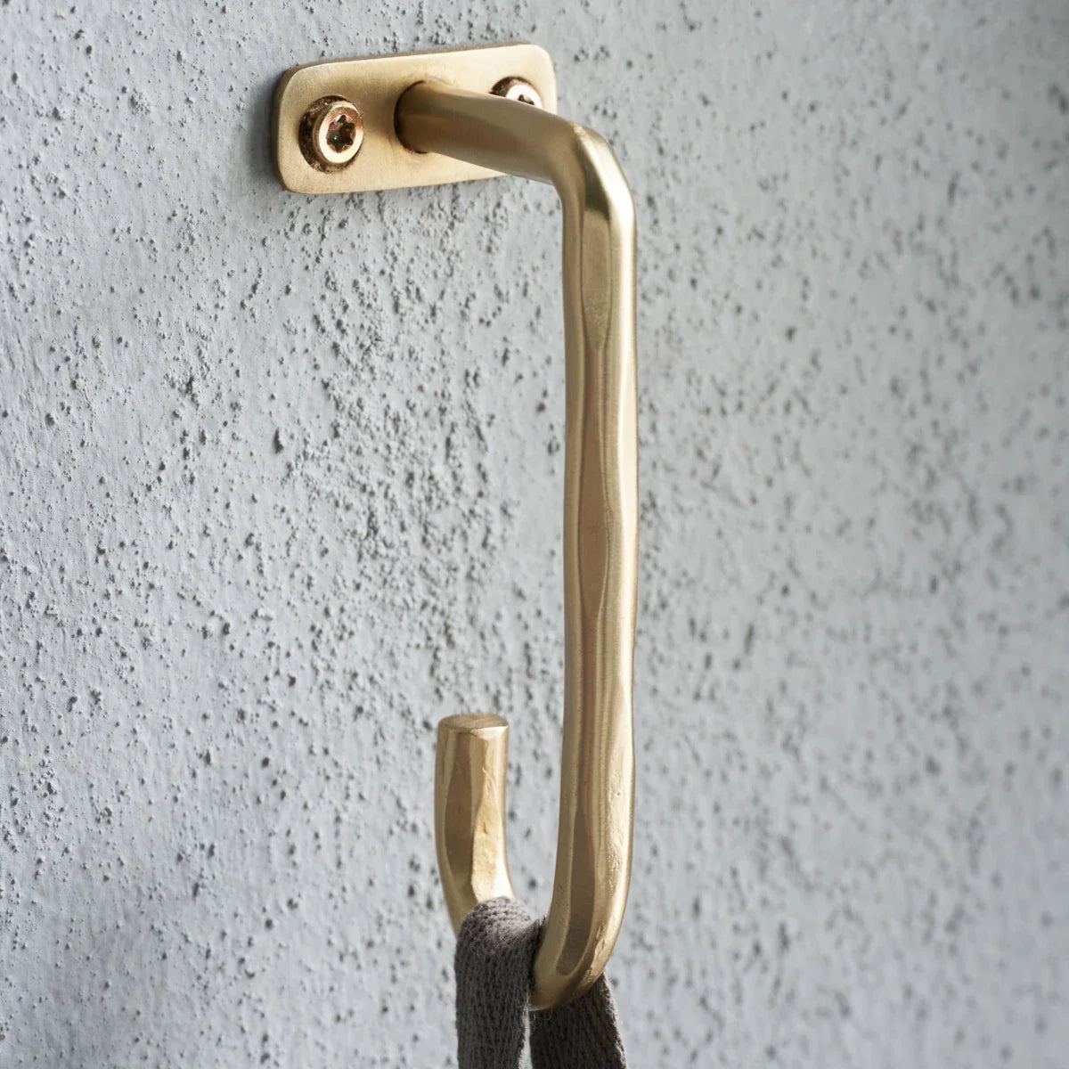 House Doctor Wandhaken “Welo” Messing | Minimalistisches Design | House Doctor