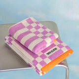 Tarta Gelatina Handtuch “Marina Magenta” 50 × 70 cm | Weiche Bio-Baumwolle | Tarta Gelatina