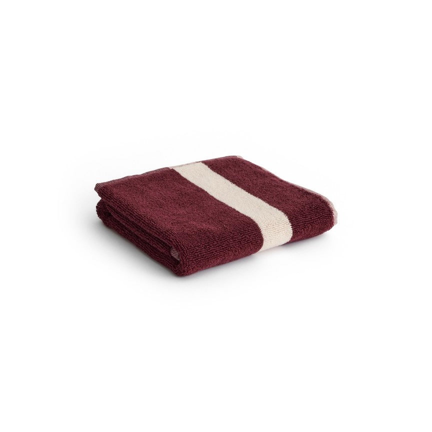 HAY Handtuch „Stripe Burgundy“ 40x60cm | Modernes Bad | HAY