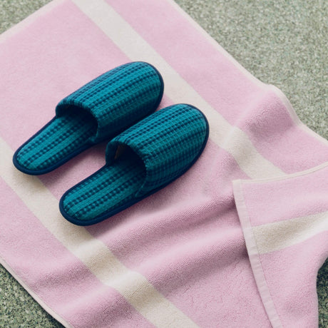 HAY Hausschuhe „Waffle Slippers Stripe Petrol Blue“ | Cozy Style | HAY