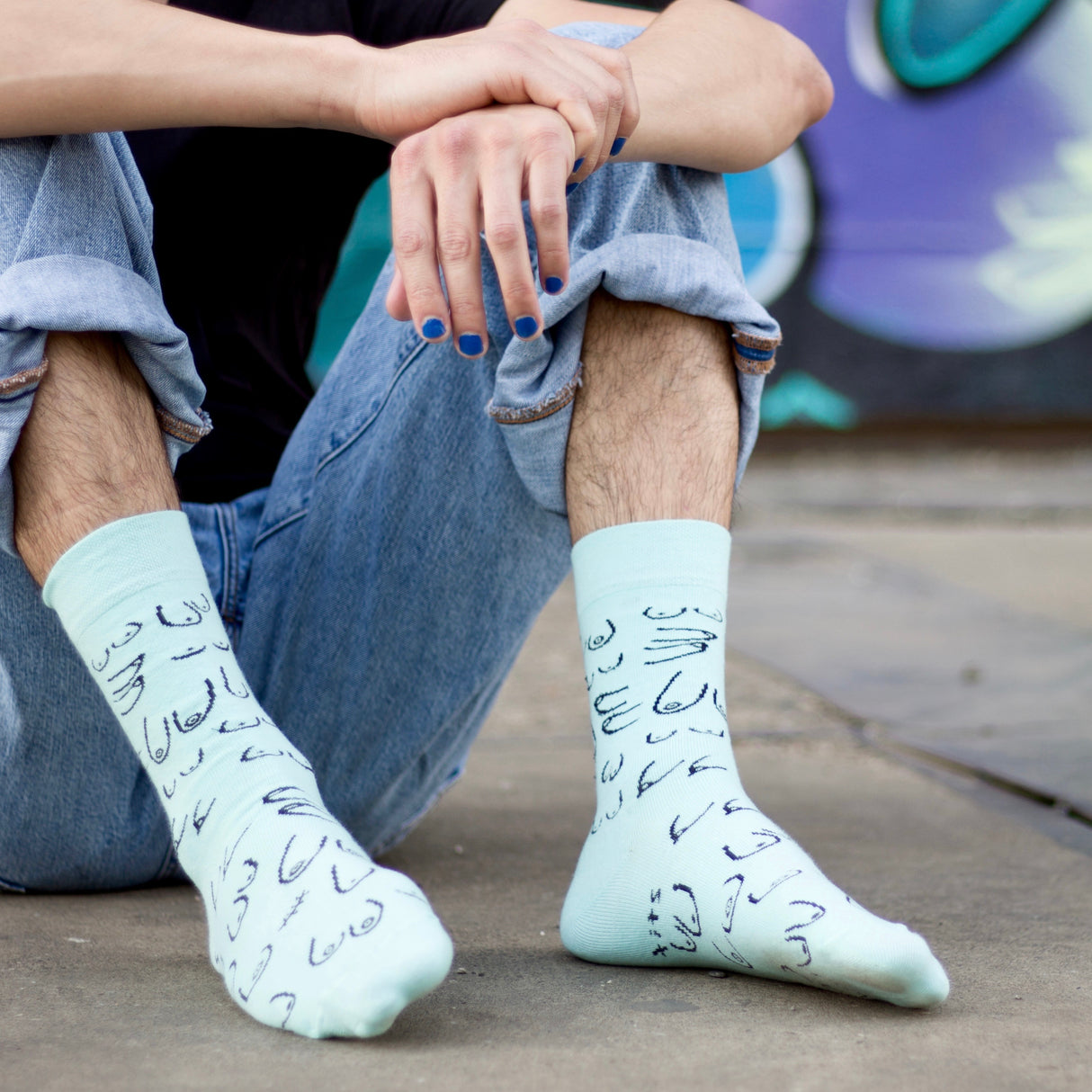 Eat Mielies Weird Illustration Socken "Titties" Mint Eat Mielies Weird Illustration | Bunte Baumwollstrümpfe