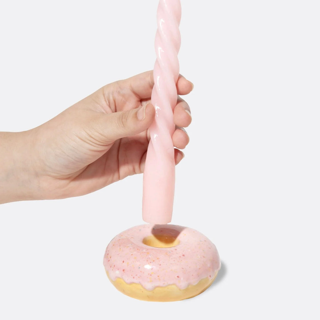 DOIY Kerzenhalter „Donut Pink“ | DOIY | Süßer Kerzenhalter für gemütliche Abende