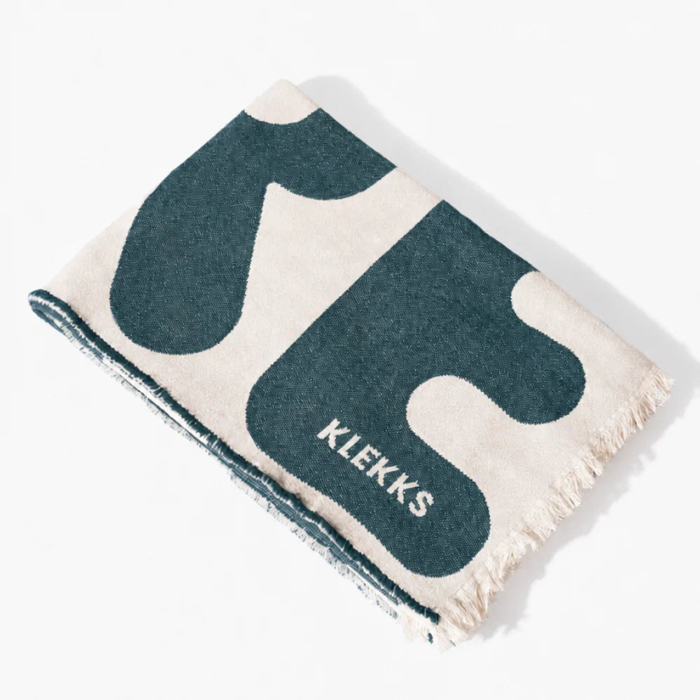 Klekks Decke “Klekks No. 11” Grün | Kuschelige Wohndecke | Klekks