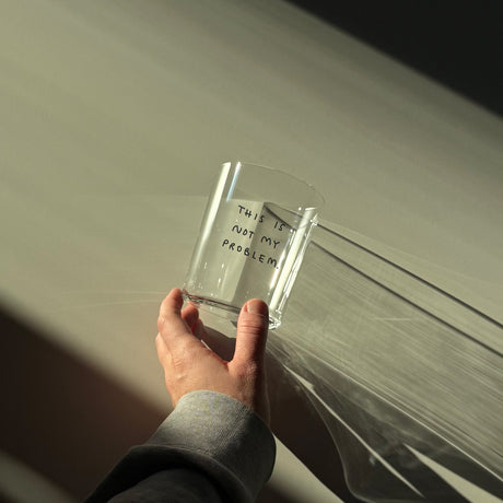 YAHYA Studio Glas „This is not my Problem (L)“ | Lustig & ehrlich | YAHYA Studio