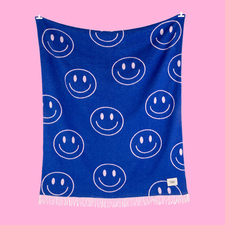 Textilwerk Decke „Keep Smiling“ (150x200cm) | Textilwerk | Decke für positive Vibes