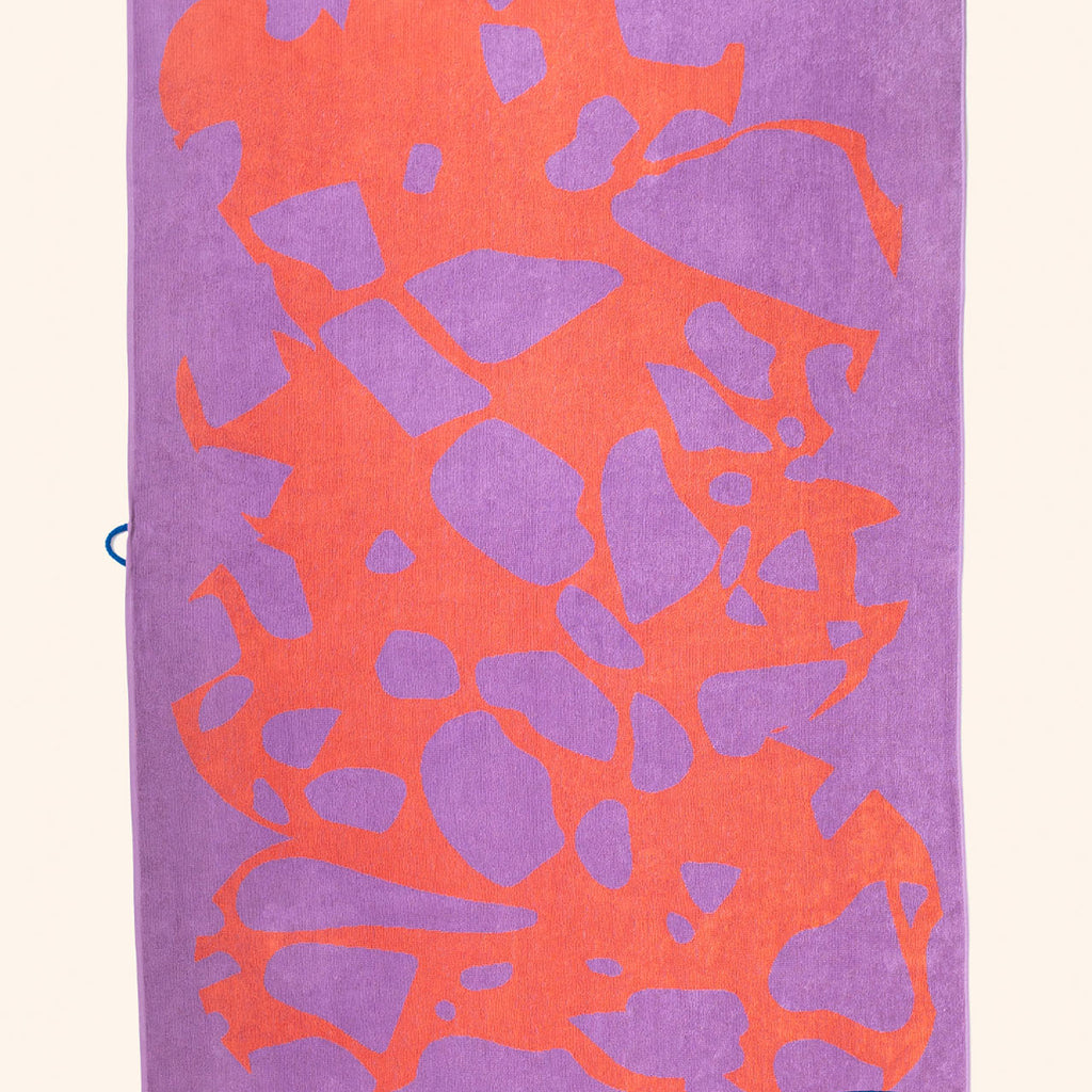 Volver Badetuch Volver “Lava” | Rotes Badetuch aus Baumwolle