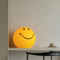 Mr Maria Leuchte „Smiley XL Yellow“ | Dimmbar & ikonisch | Mr Maria