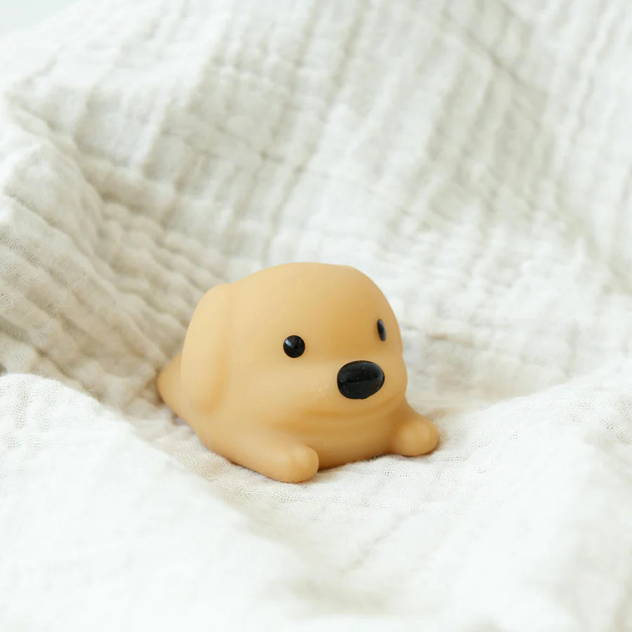 WINKEE Nachtlicht “Tiny Hund” | Gemütliches Licht mit Wau-Effekt | WINKEE