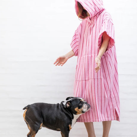 BONGUSTA Poncho „Naram Baby Pink & Sky Patrol Red“ (L/XL) | BONGUSTA | Stylischer Poncho