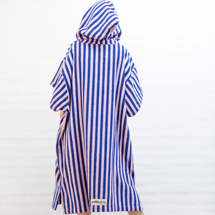 BONGUSTA Poncho „Naram Dazzling Blue & Rose“ (S/M) | BONGUSTA | Cooler Poncho für dich