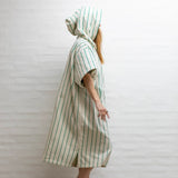 BONGUSTA Poncho „Naram Pure White & Grass“ (L/XL) | BONGUSTA | Stilvoller Poncho