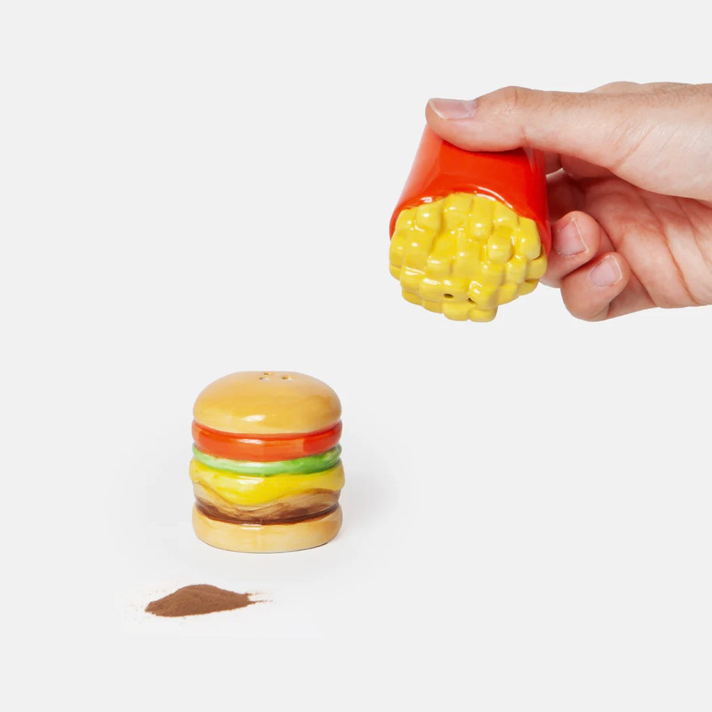 DOIY Salz- und Pfefferstreuer „Burger mit Fries“ | DOIY | Lustige Deko