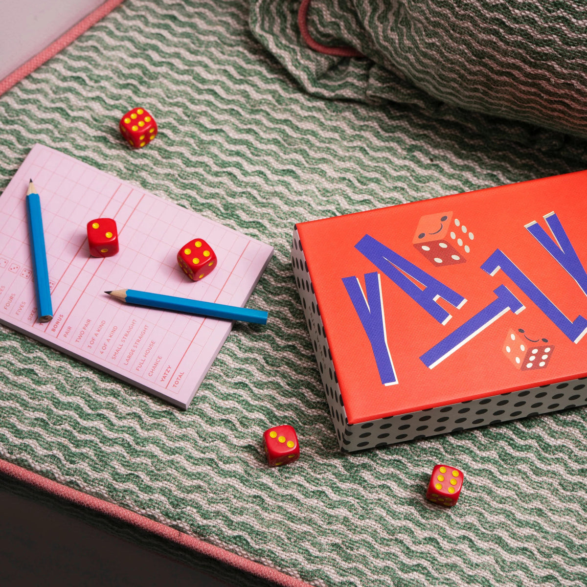 Spiel_Yatzy_Junior_details