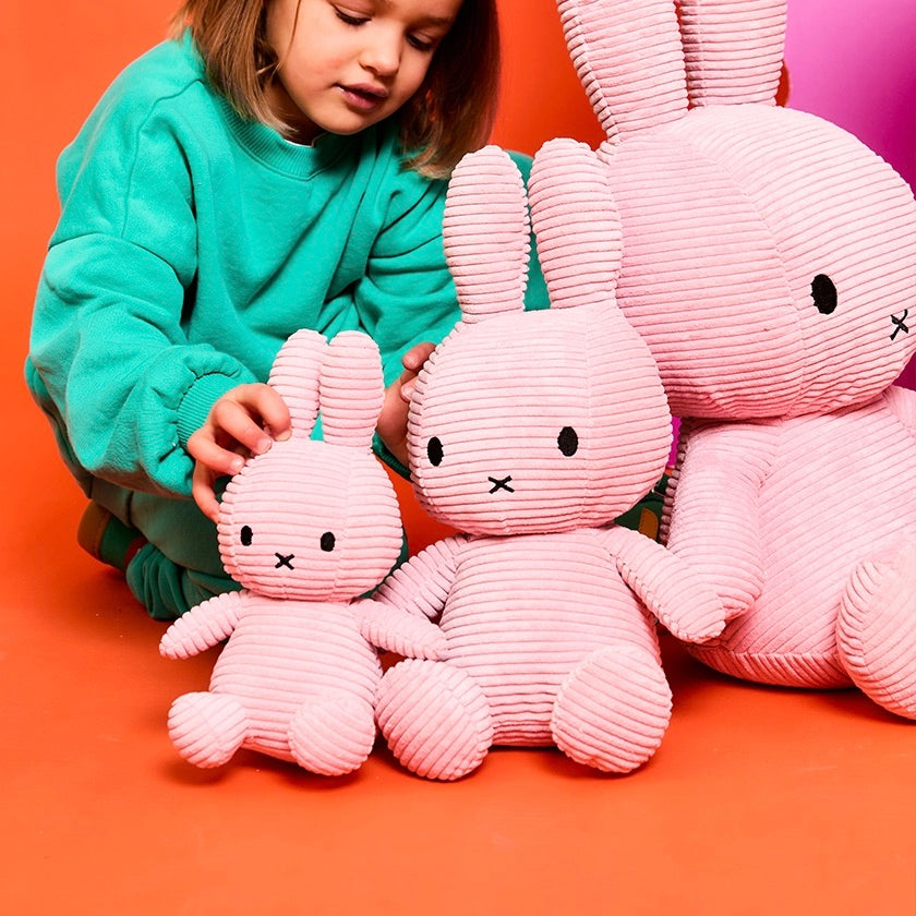 Bon Ton Toys Stofftier “Miffy Eco Cord” 23 cm Pink | Bon Ton Toys