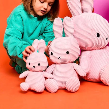 Bon Ton Toys Stofftier “Miffy Eco Cord” 23 cm Pink | Bon Ton Toys