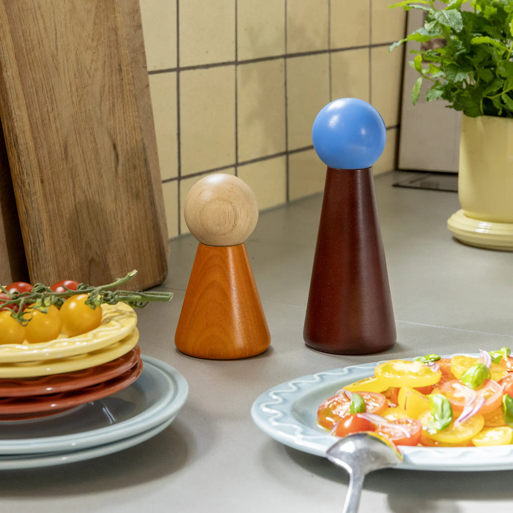 &Klevering Streuer „Halma Small Orange“ | Farbtupfer für den Tisch | &Klevering