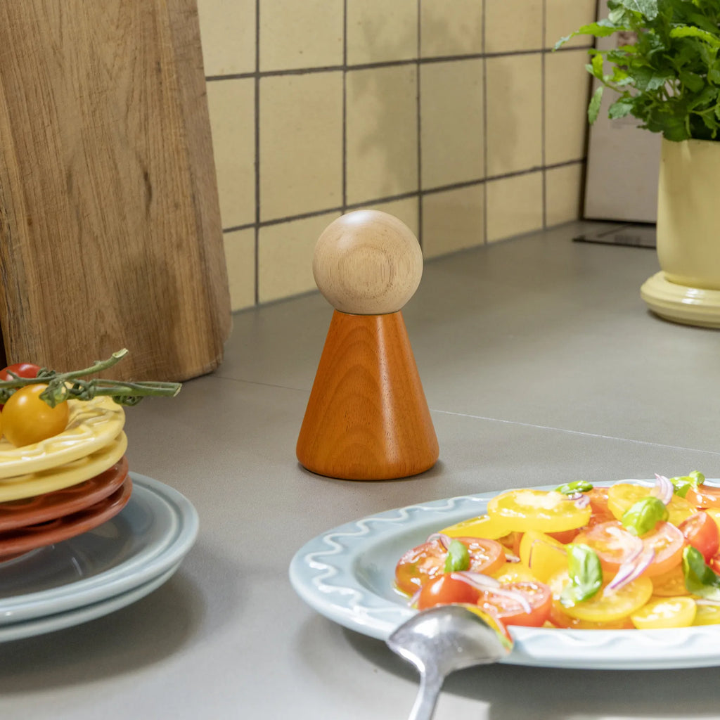 &Klevering Streuer „Halma Small Orange“ | Farbtupfer für den Tisch | &Klevering