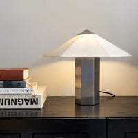 &Klevering Tischleuchte „Phira Brushed Steel“ | Klar & industriell | &Klevering