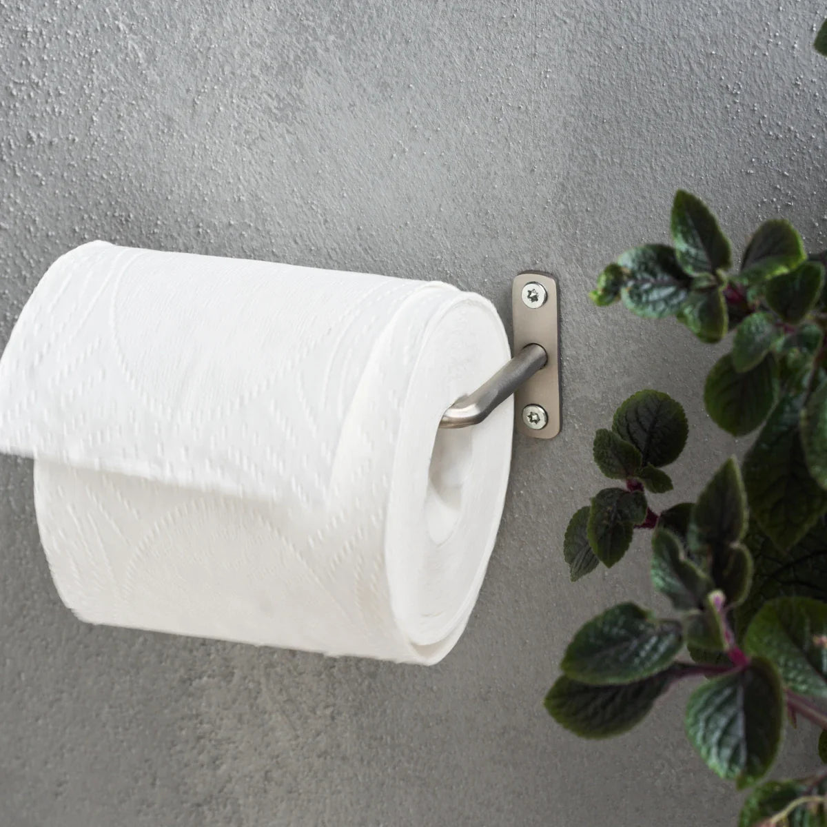 House Doctor Toilettenpapierhalter “Welo” Silber | Minimalistisches Design | House Doctor