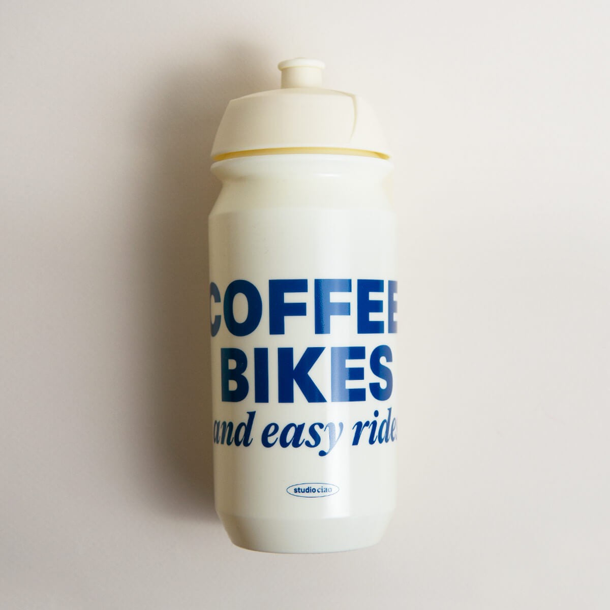 studio ciao Trinkflasche “Coffee, Bikes & Easy Rides” 500 ml | Sportliches Statement | studio ciao