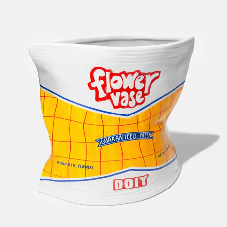 DOIY Vase „Chips Bag“ | DOIY | Einzigartige Vase für kreative Dekoideen