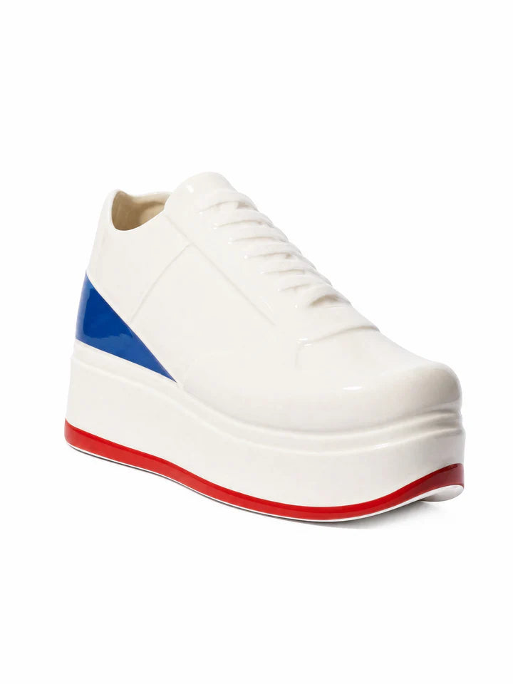 UPSIDE STORIES Vase “Sneaker” | Urbanes Design | UPSIDE STORIES