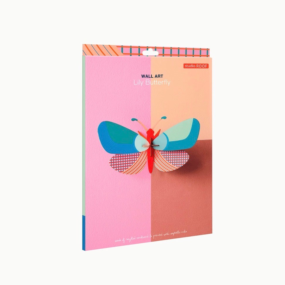 studio ROOF Wanddeko "Lily Butterfly" | studio ROOF| Recycelter Karton