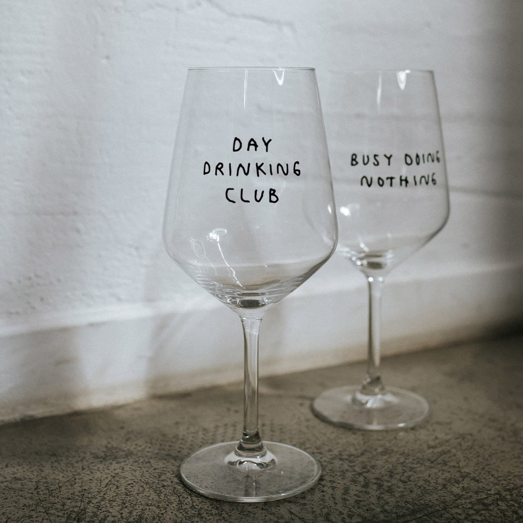 selekkt Weinglas Selekkt "Day Drinking Club" | Lustiges Design, Alltagstauglich