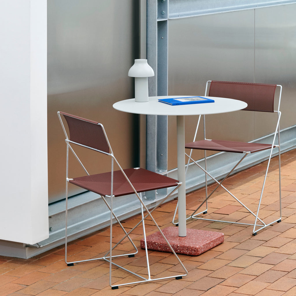 HAY Tischleuchte „PC Portable Lamp Soft Mint“ | Helles Designobjekt | HAY