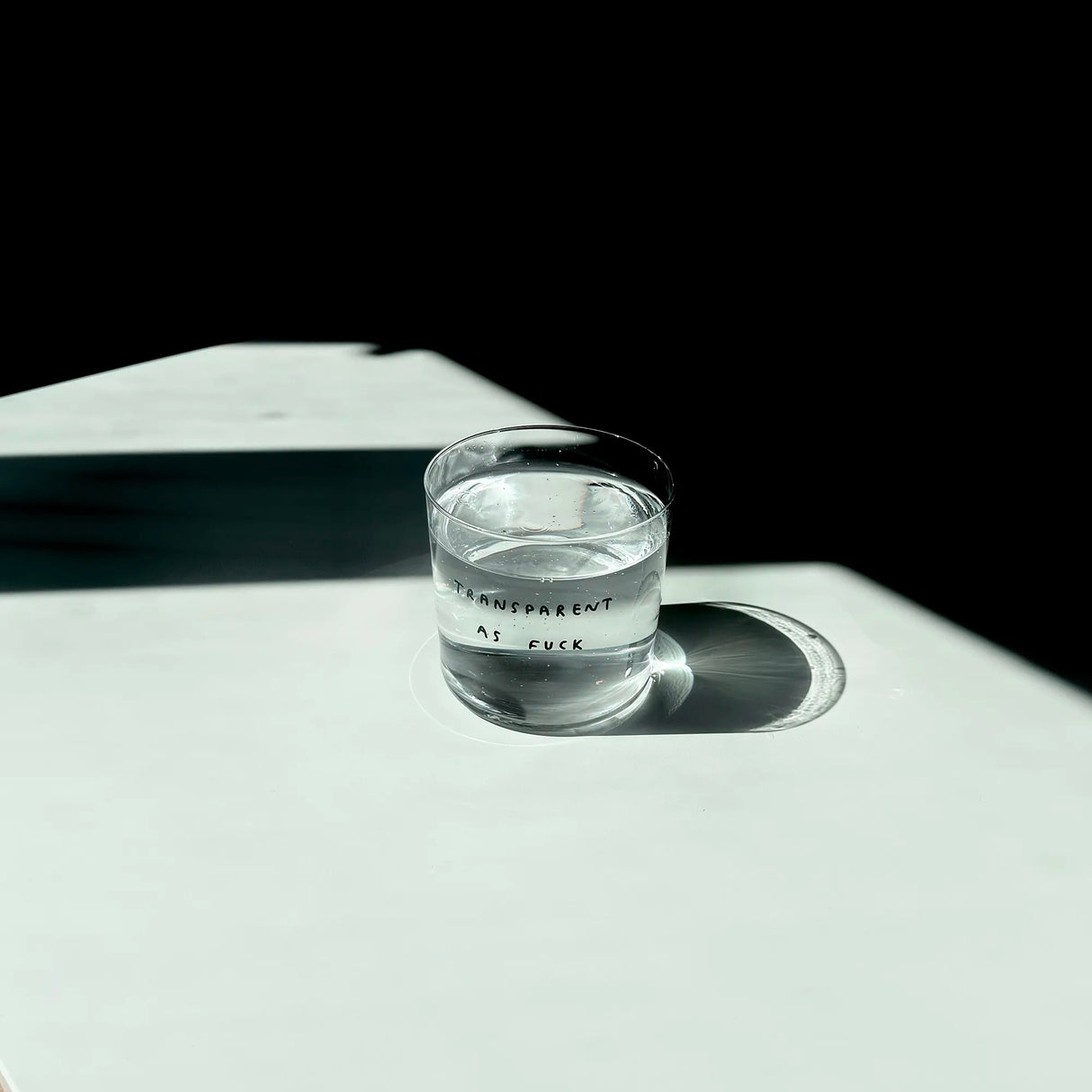 YAHYA Studio Trinkglas "Transparent as fuck"